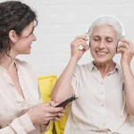 Tinnitus terapisini temsil eden görsel