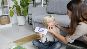Çocukluk Çağı Apraksisini temsil eden çocuk görseli